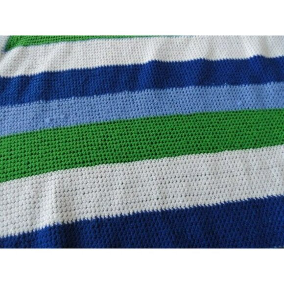 Vtg Very Large Handmade Crocheted Bedspread Afghan Blues Green White Square - Picture 10 of 10